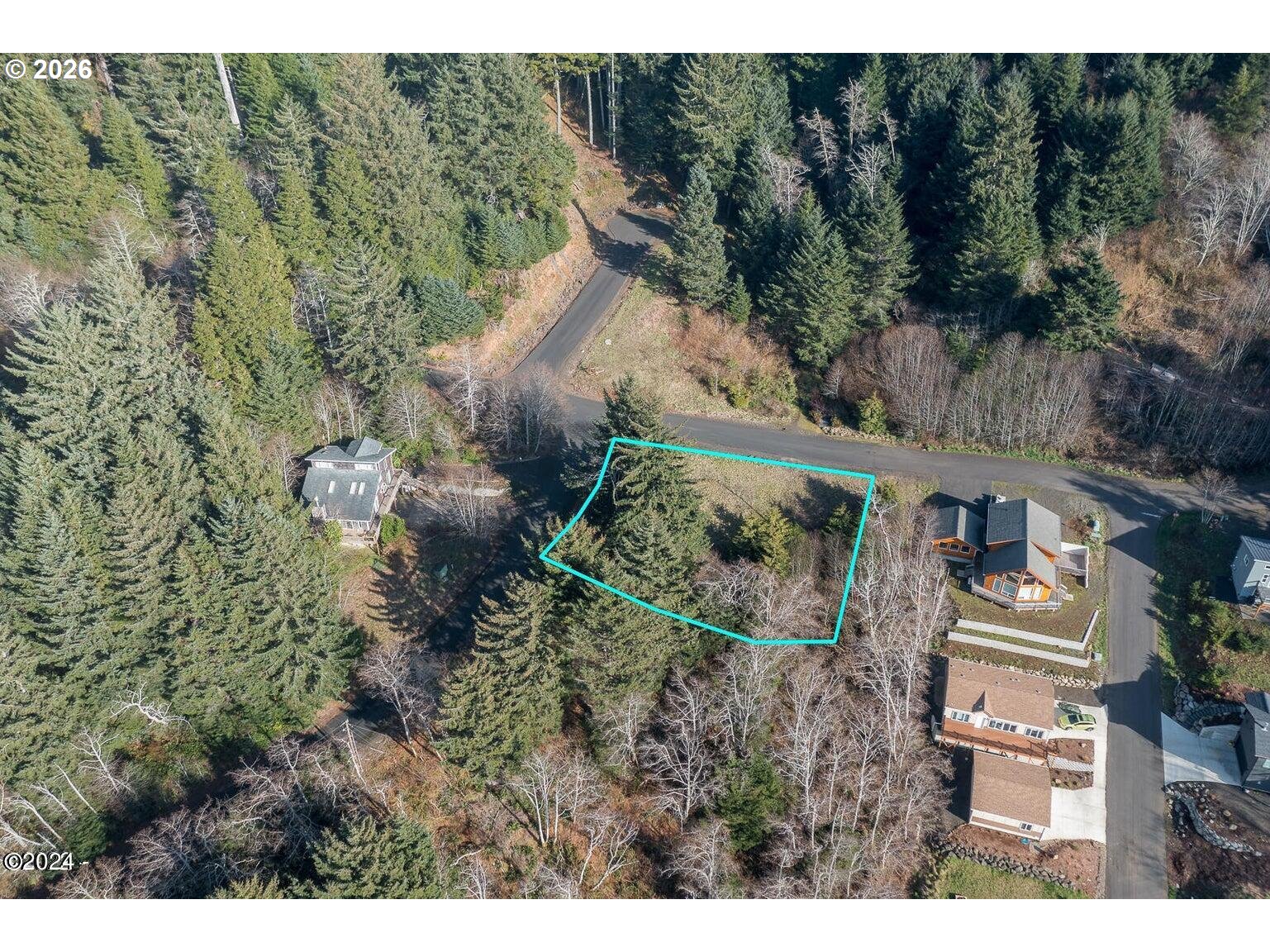 212 Chief Albert Dr Property Photo 7