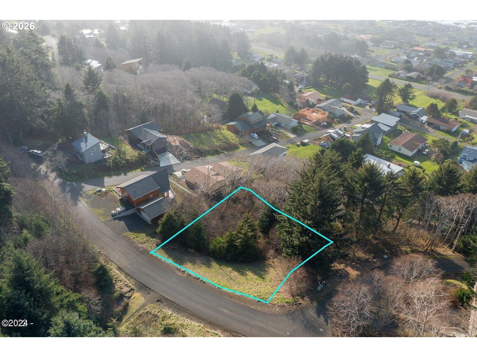212 Chief Albert Dr Property Photo 8