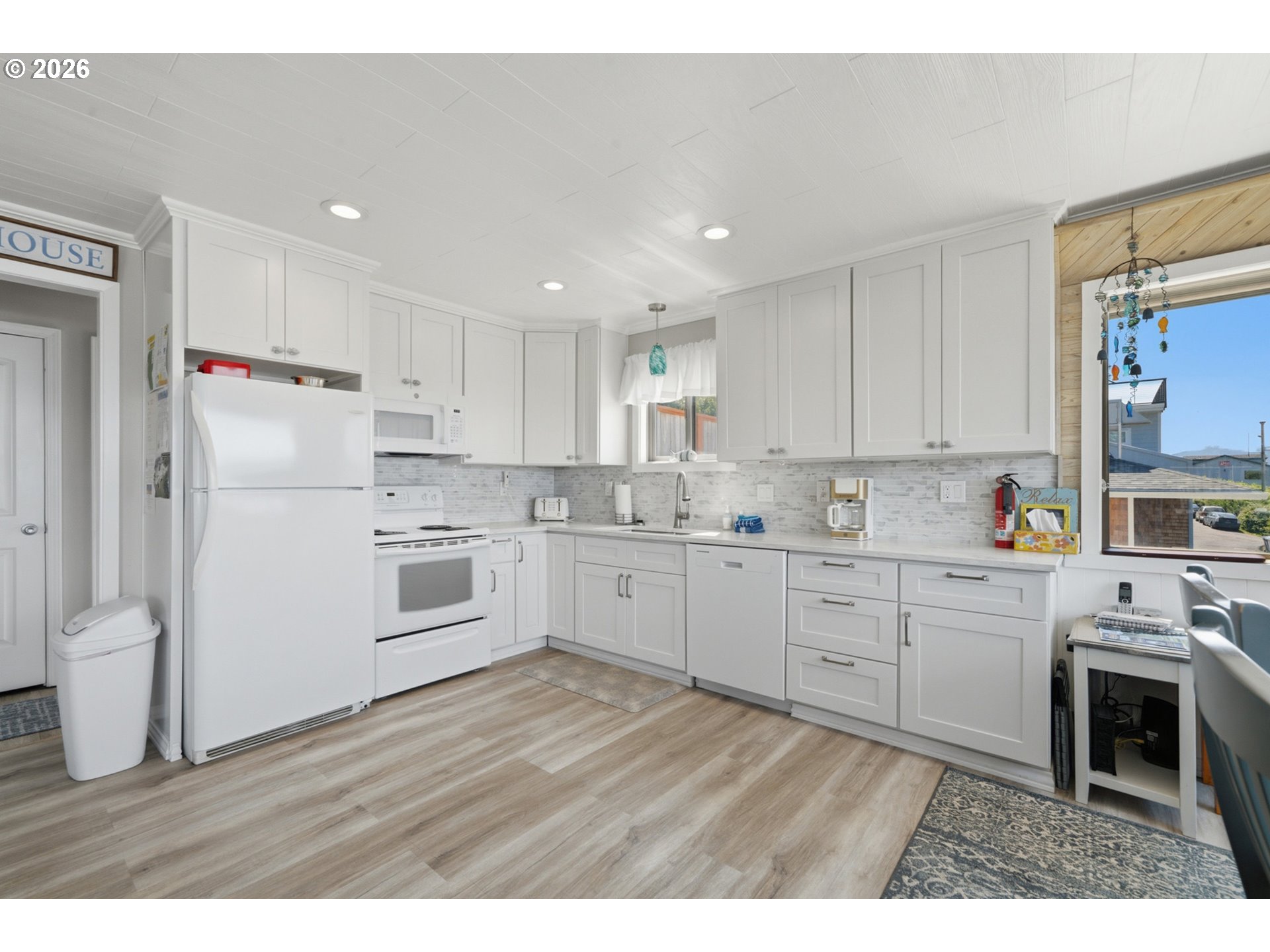 1625 Rosenberg Loop Property Photo 14