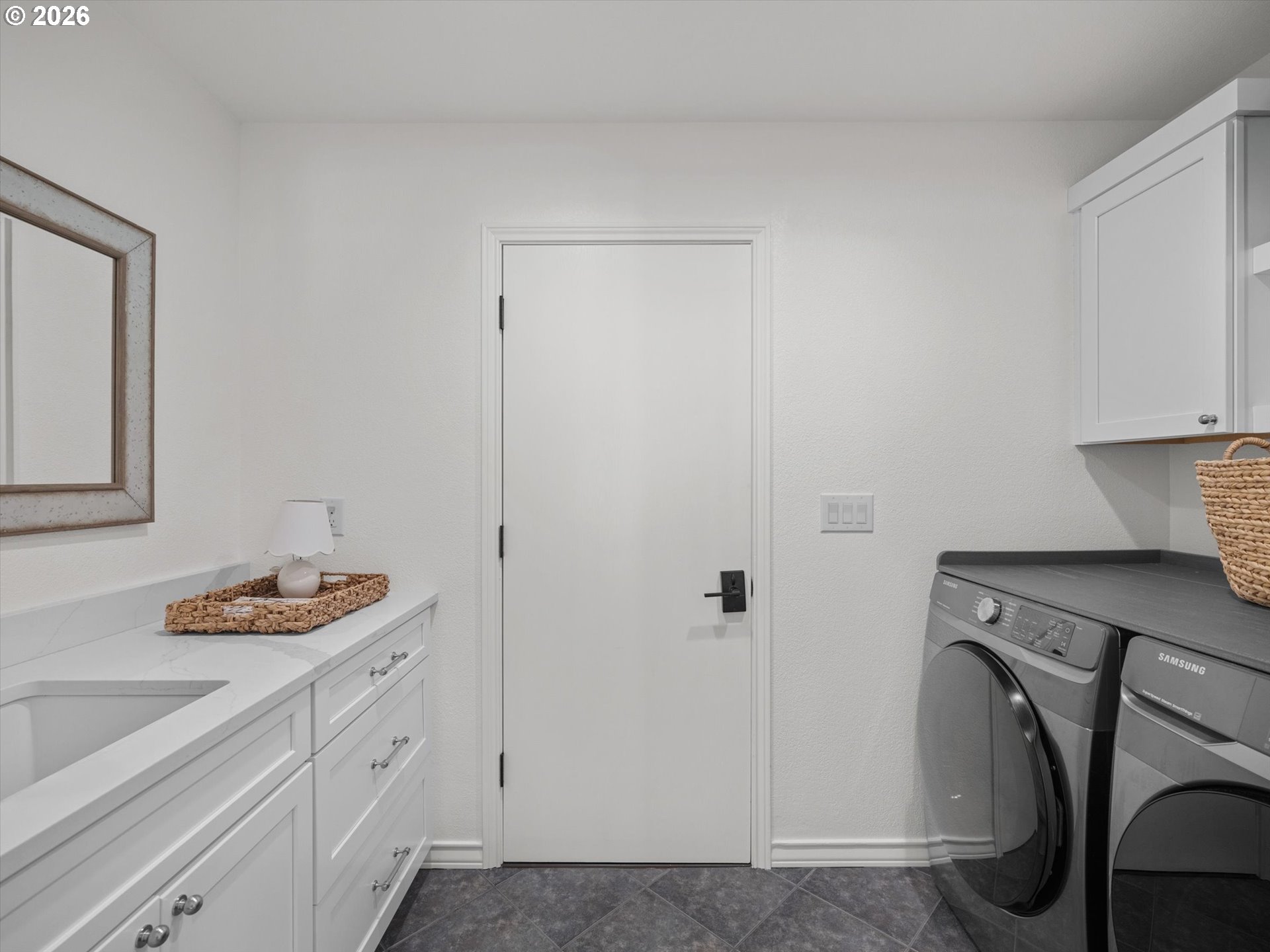 1731 Nw Doral St Property Photo 37