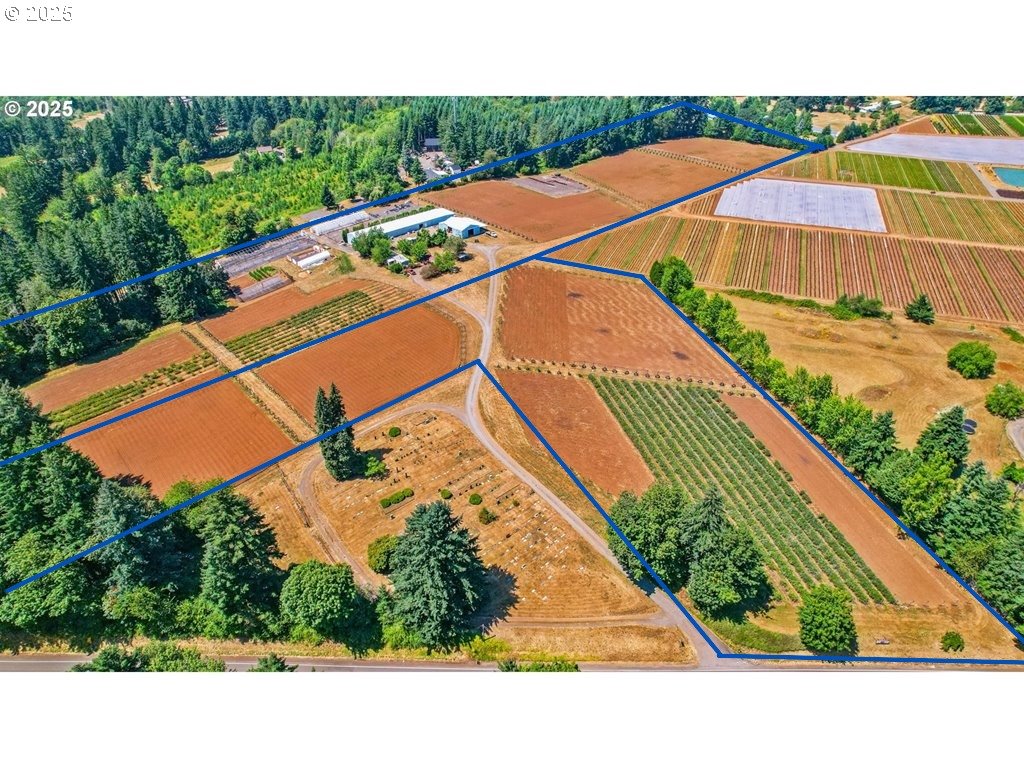 31909 Se Highway 211 Property Photo 1