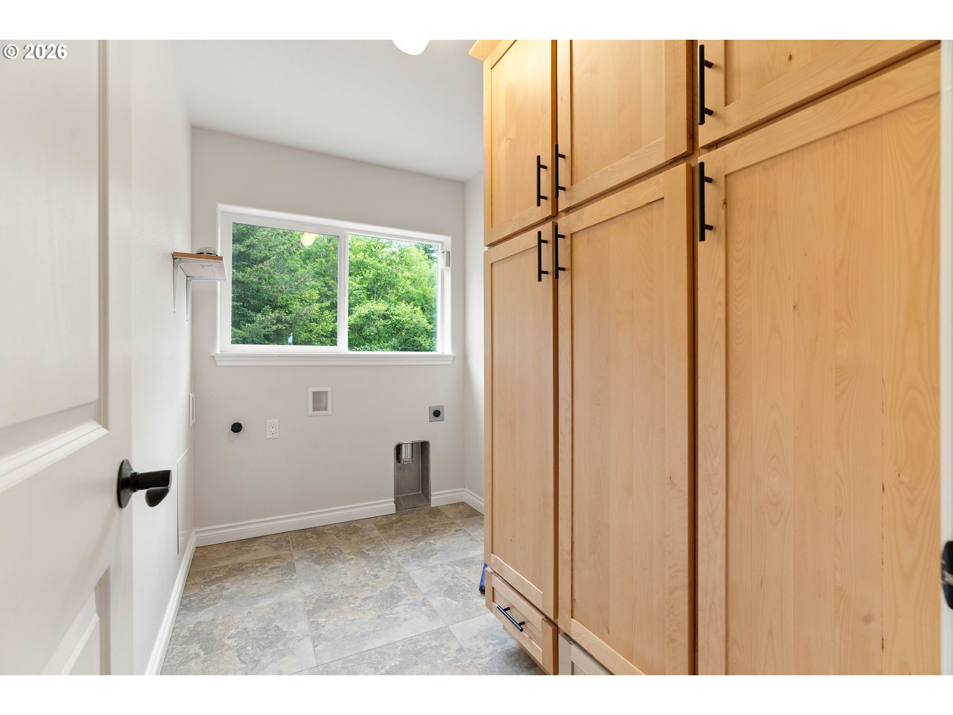 39448 E Knieriem Rd Property Photo 28
