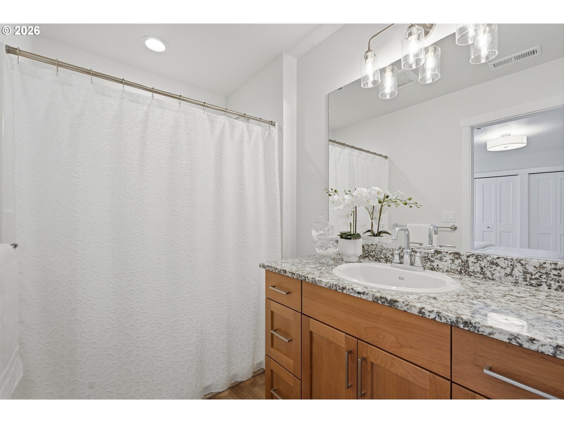 369 Se Shetterly Dr Property Photo 19