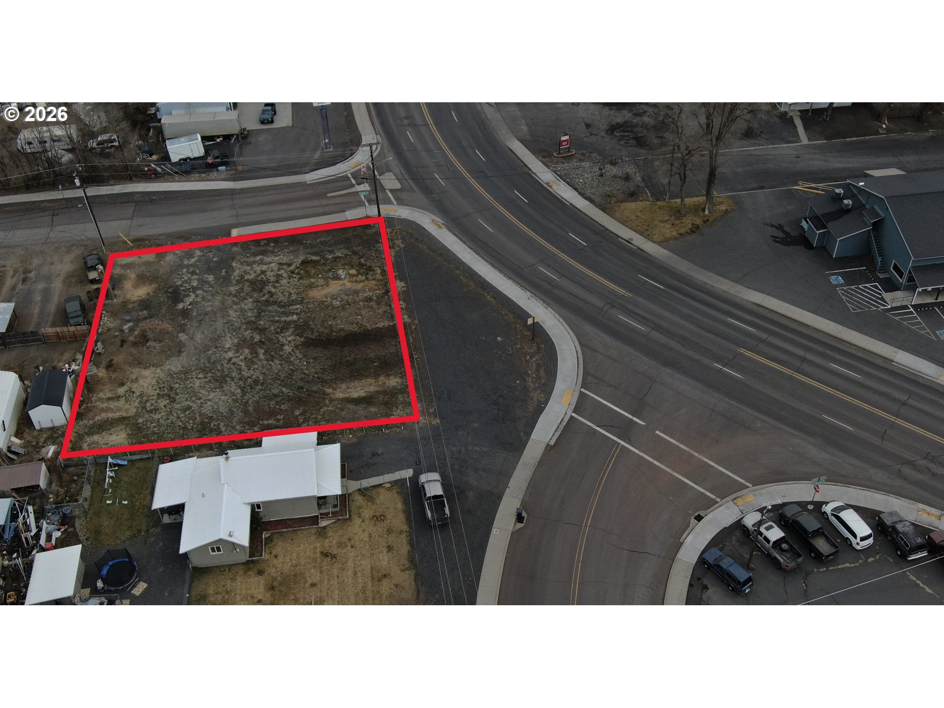 36 N Grand Ave Property Photo 3