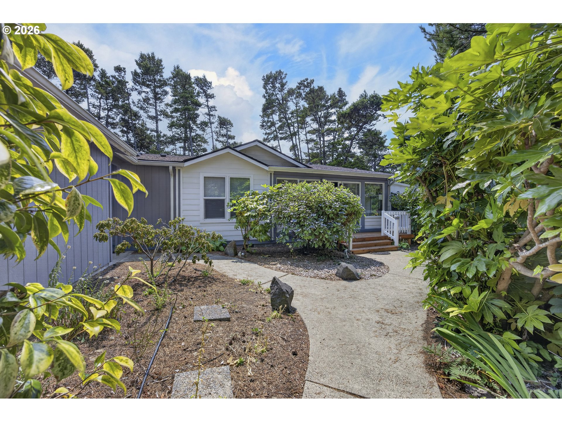 4895 Seapine Dr Property Photo 1