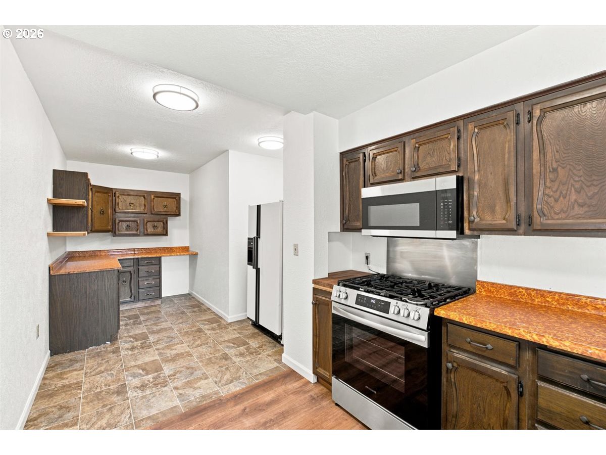 17424 Old Mehama Rd Se Property Photo 10