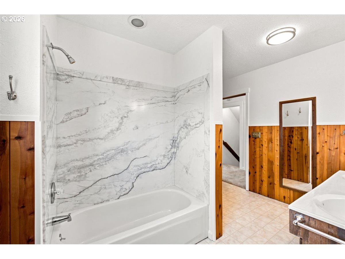 17424 Old Mehama Rd Se Property Photo 24