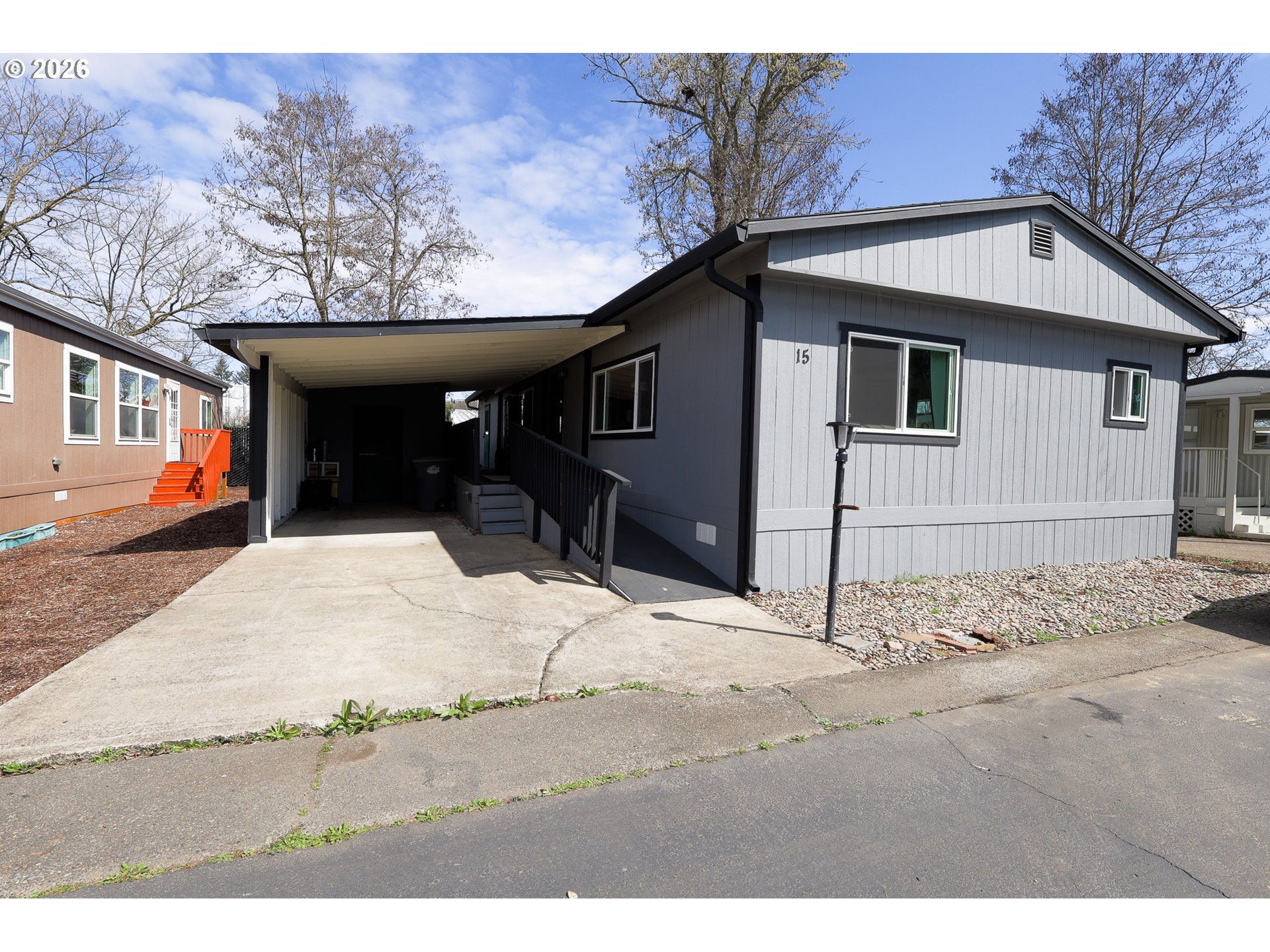 1901 Se Minter Bridge Rd 15 Property Photo 1