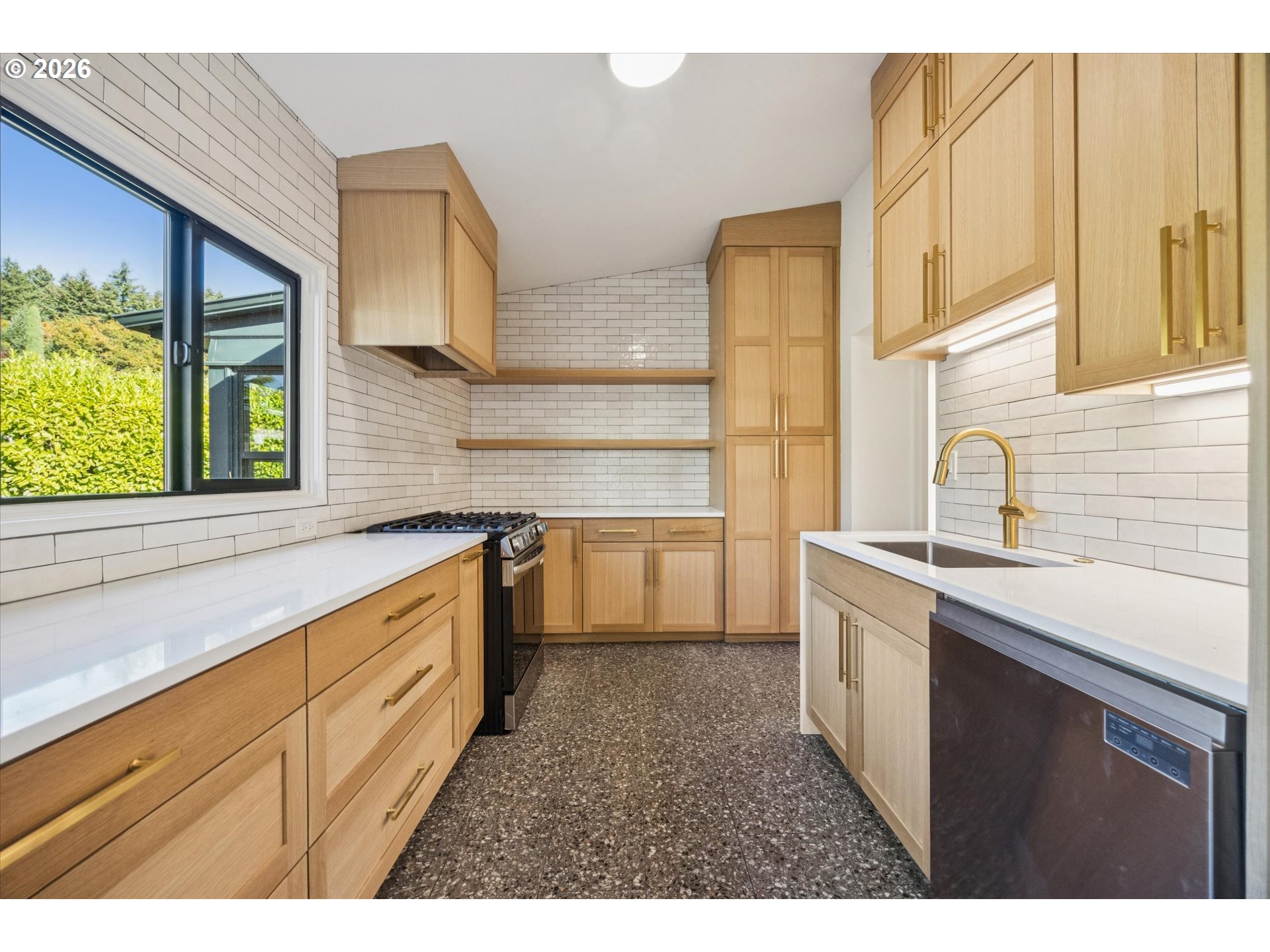 4104 Farview Dr Property Photo 15