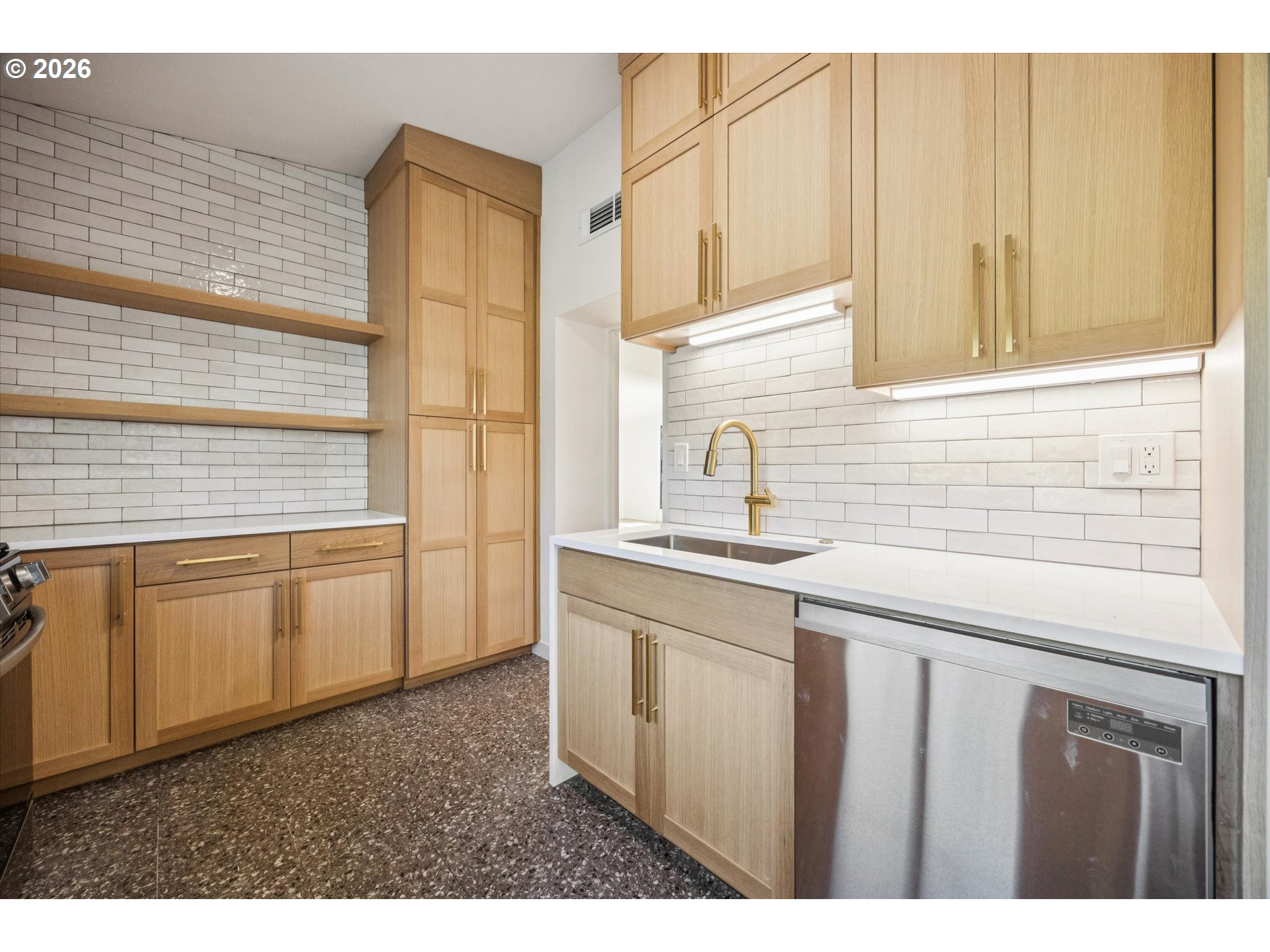 4104 Farview Dr Property Photo 16