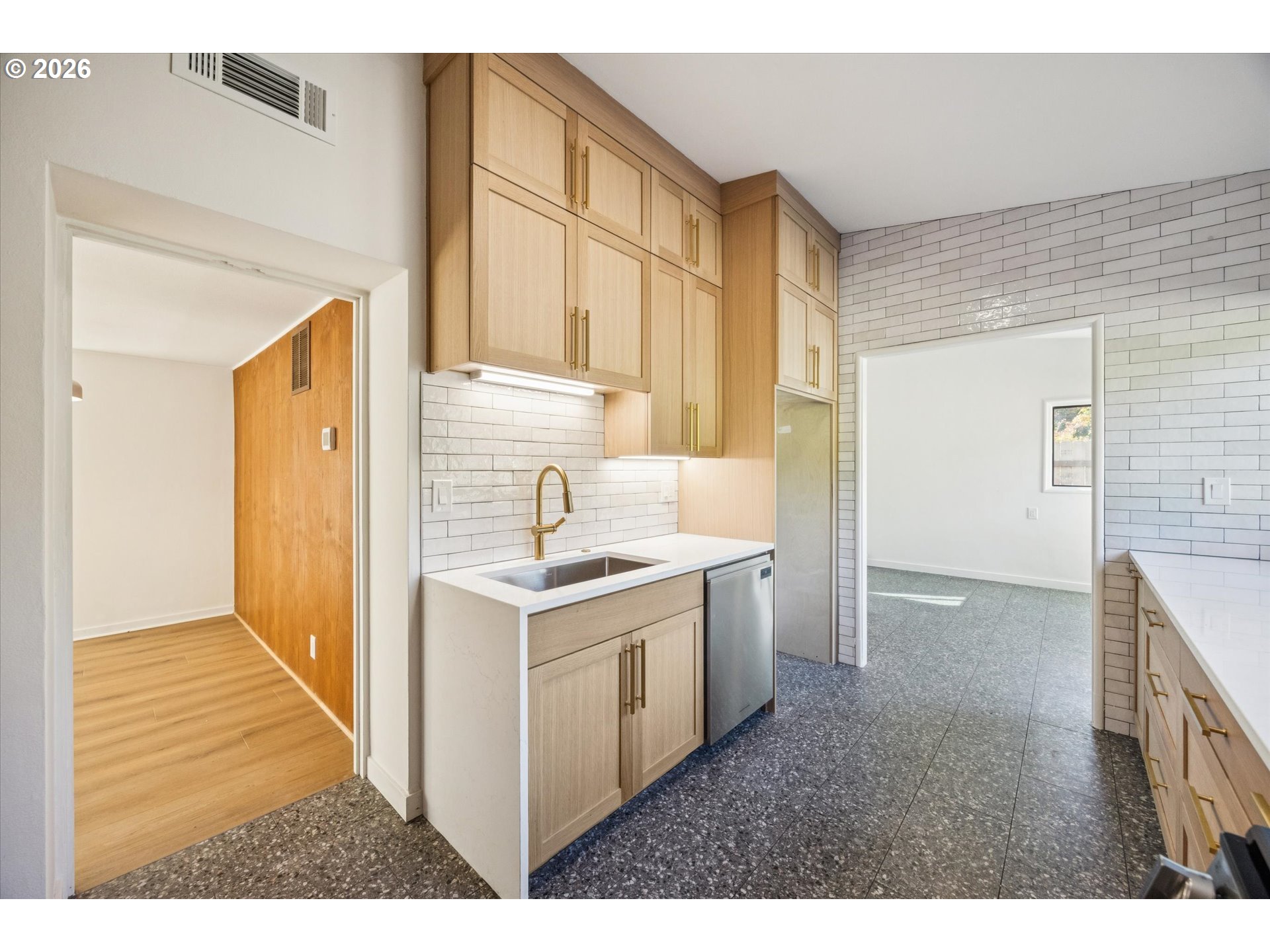 4104 Farview Dr Property Photo 17