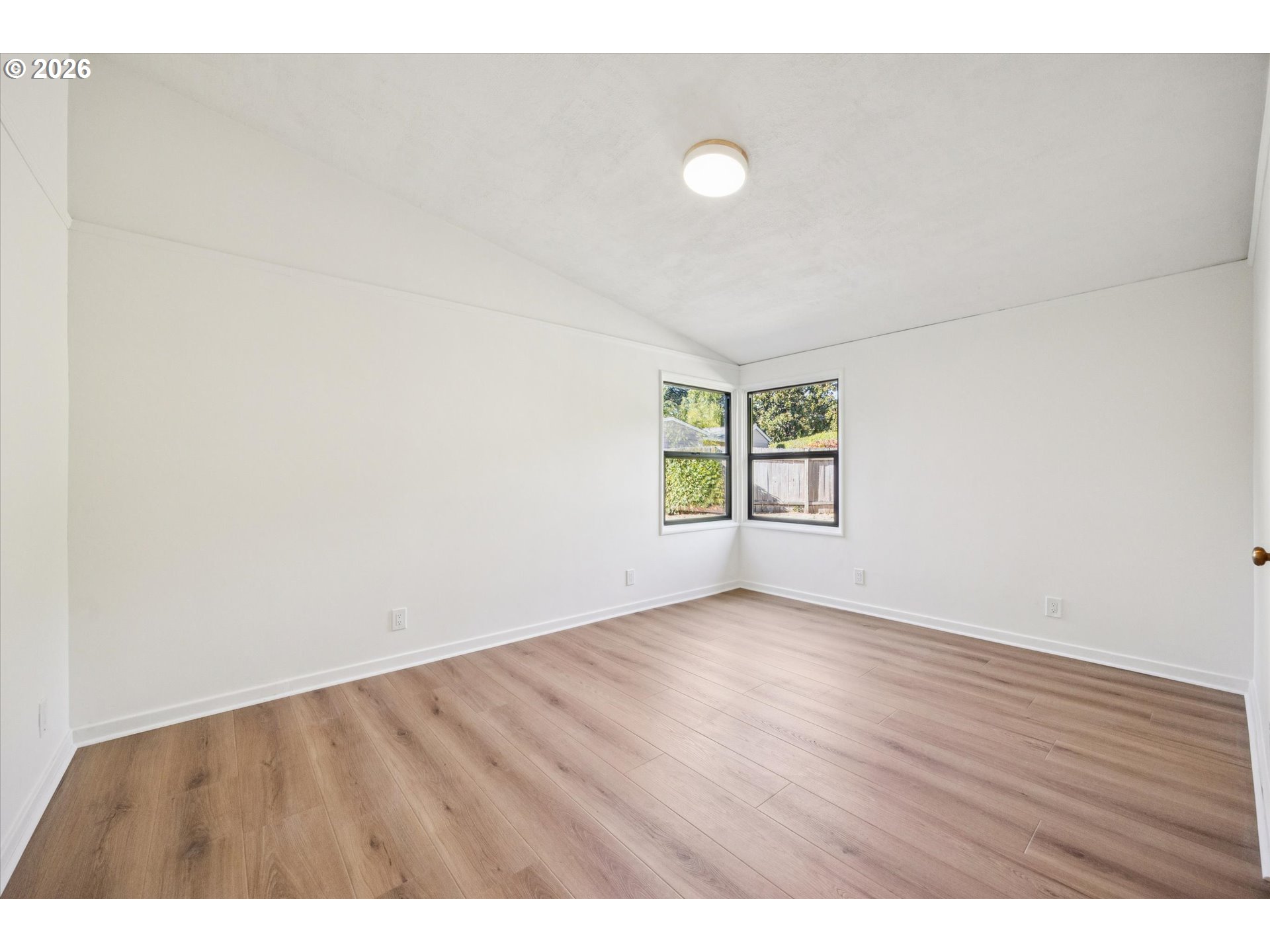 4104 Farview Dr Property Photo 27