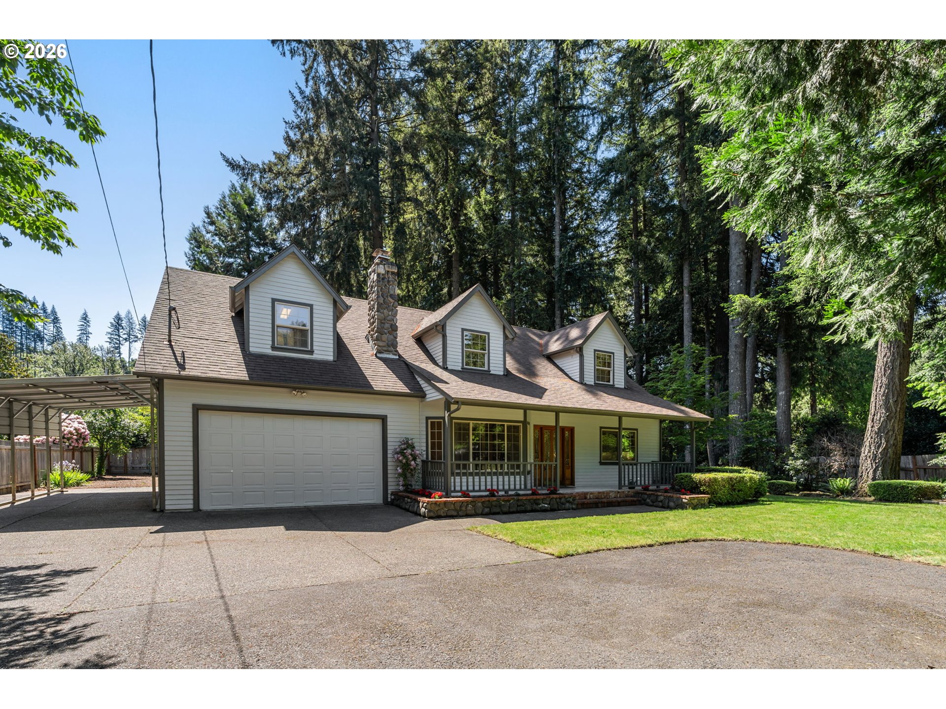 45060 Mckenzie Hwy Property Photo 1