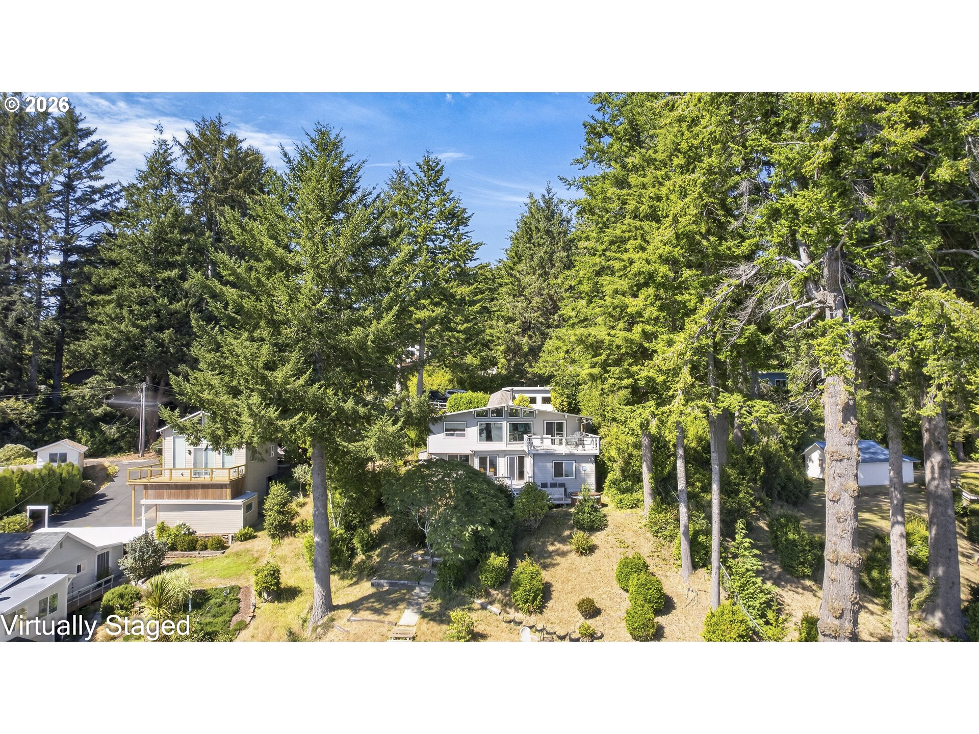 83179 Clear Lake Rd Property Photo 1