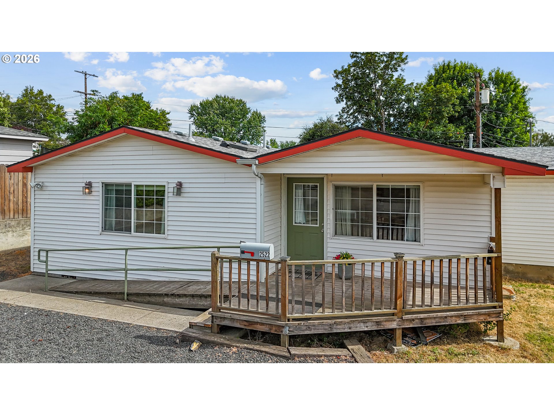 2522 SW MARSHALL AVE Property Photo 1