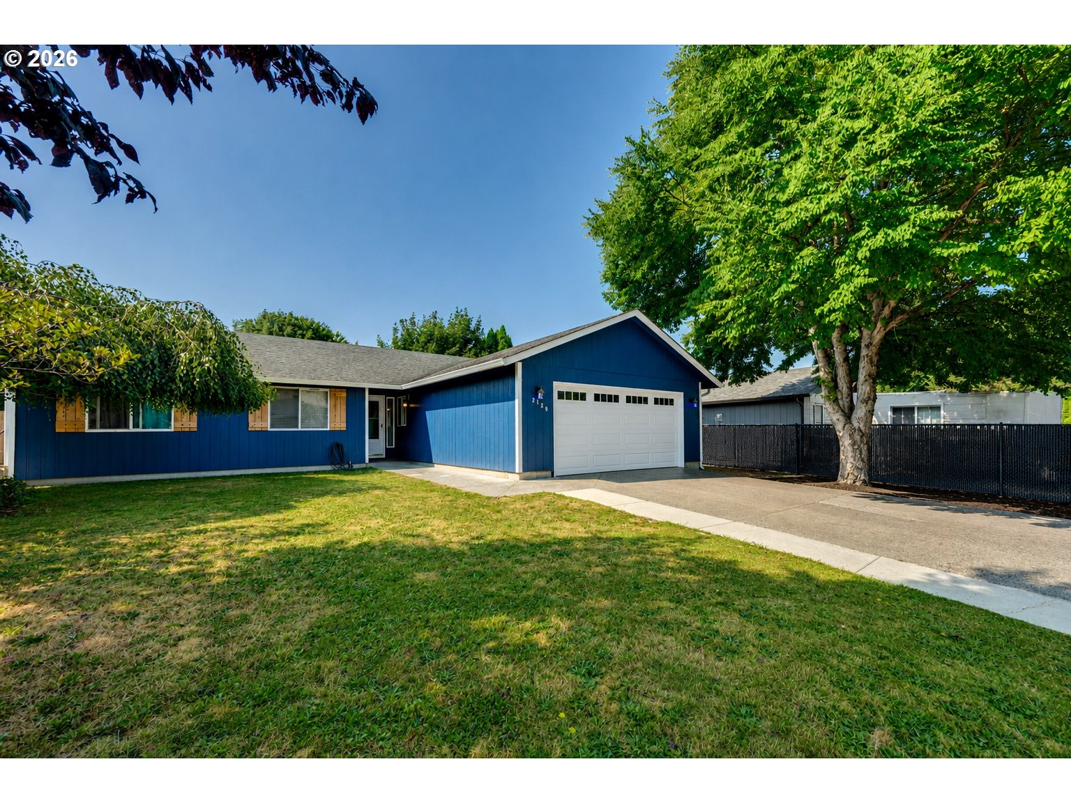 2129 DAHLIA ST Property Photo 1