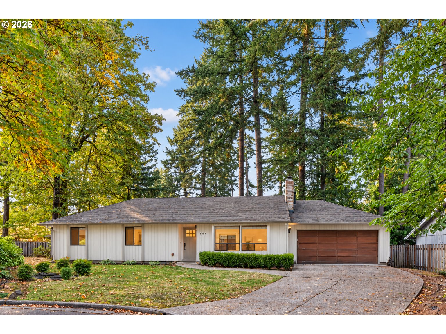 3745 DIVISION CT Property Photo 1