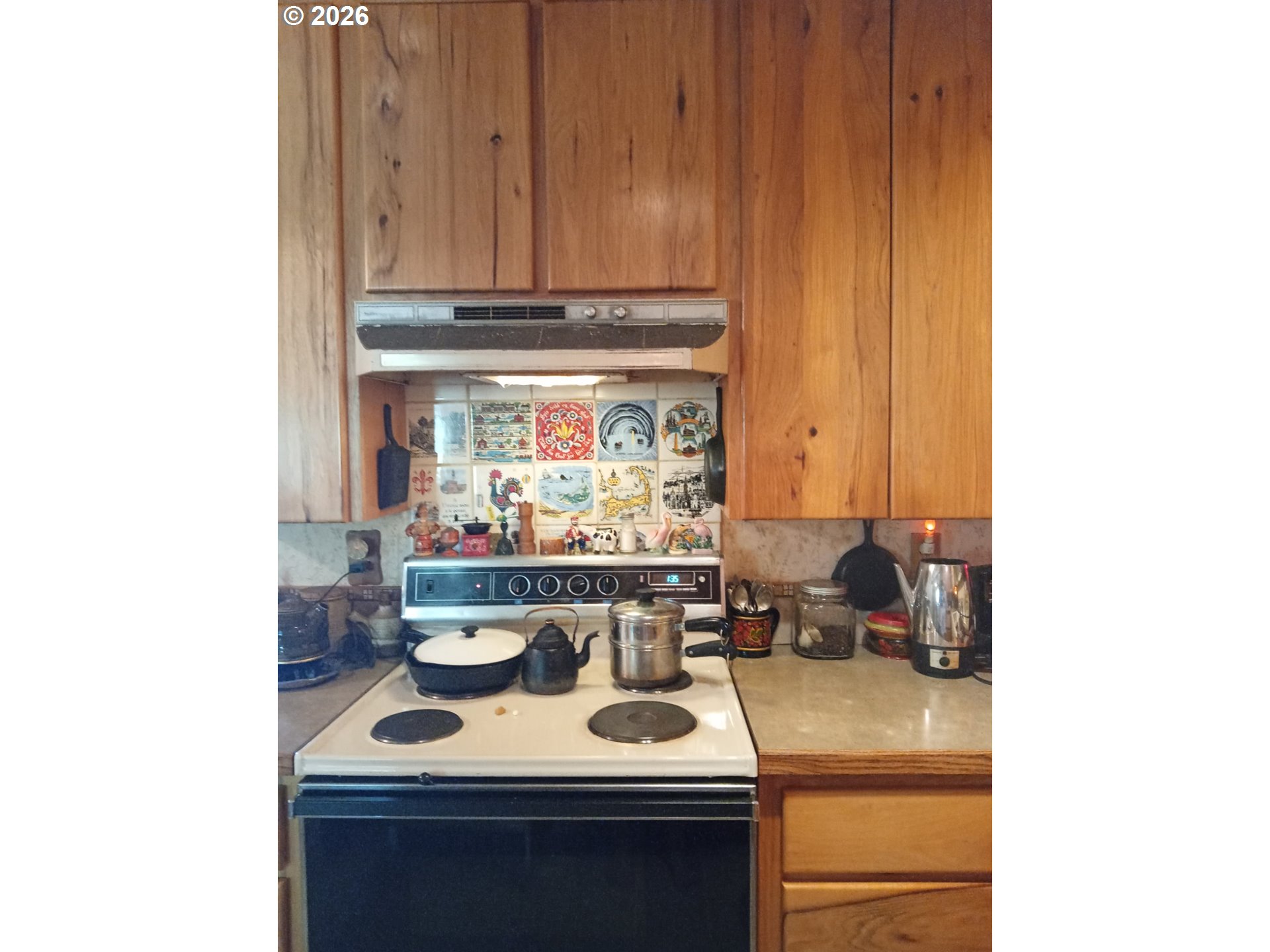 1905 Willamette Ave Ne Property Photo 10