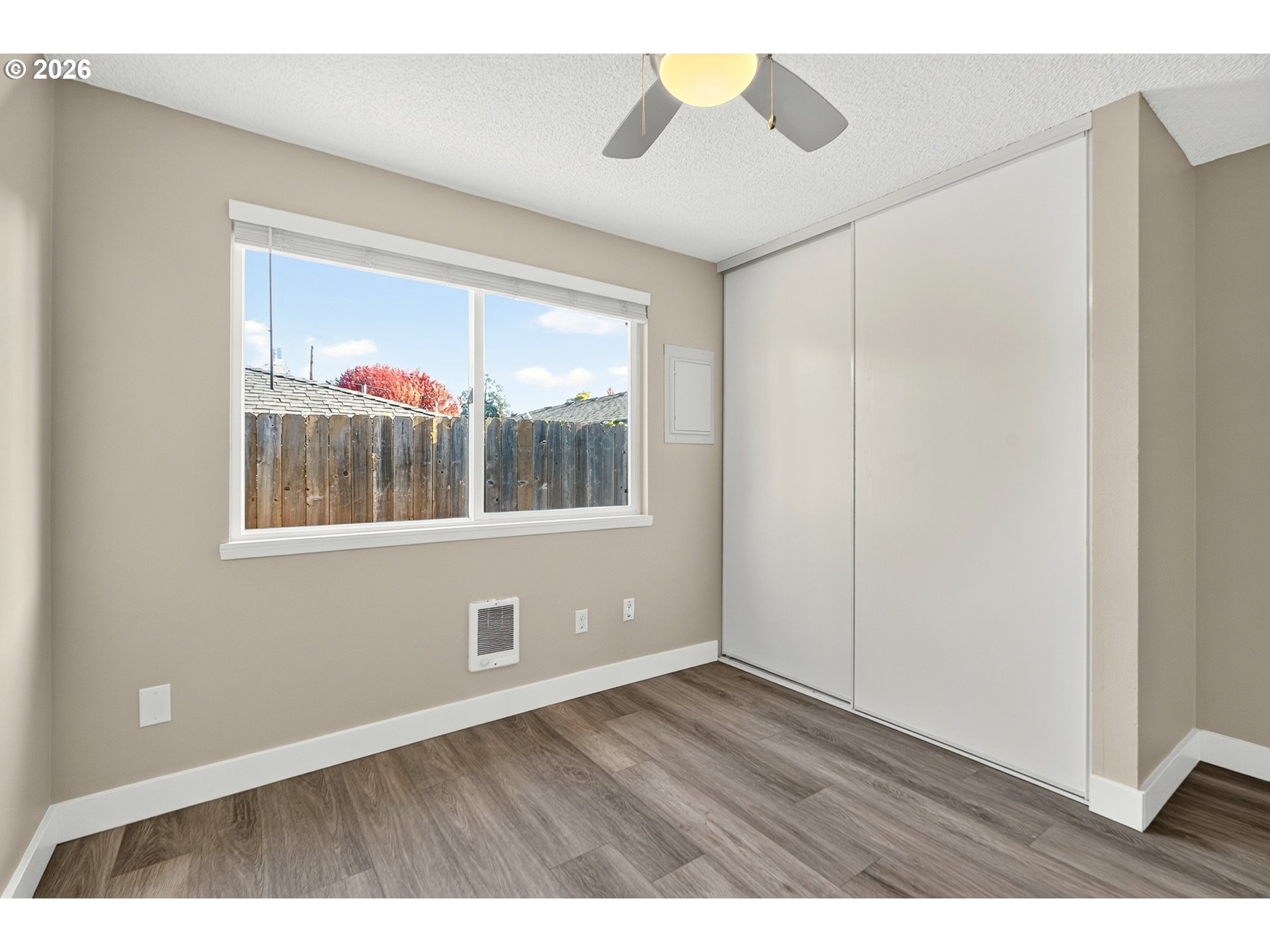 9469 N Saint Louis Ave Property Photo 19