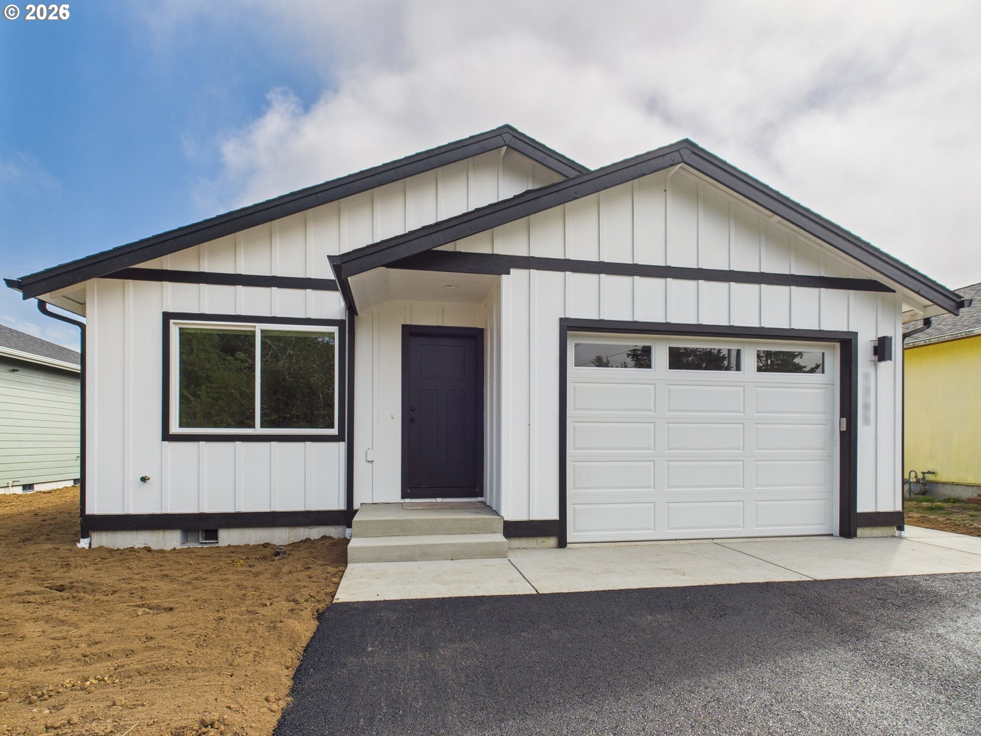 1265 Avenue Property Photo 1