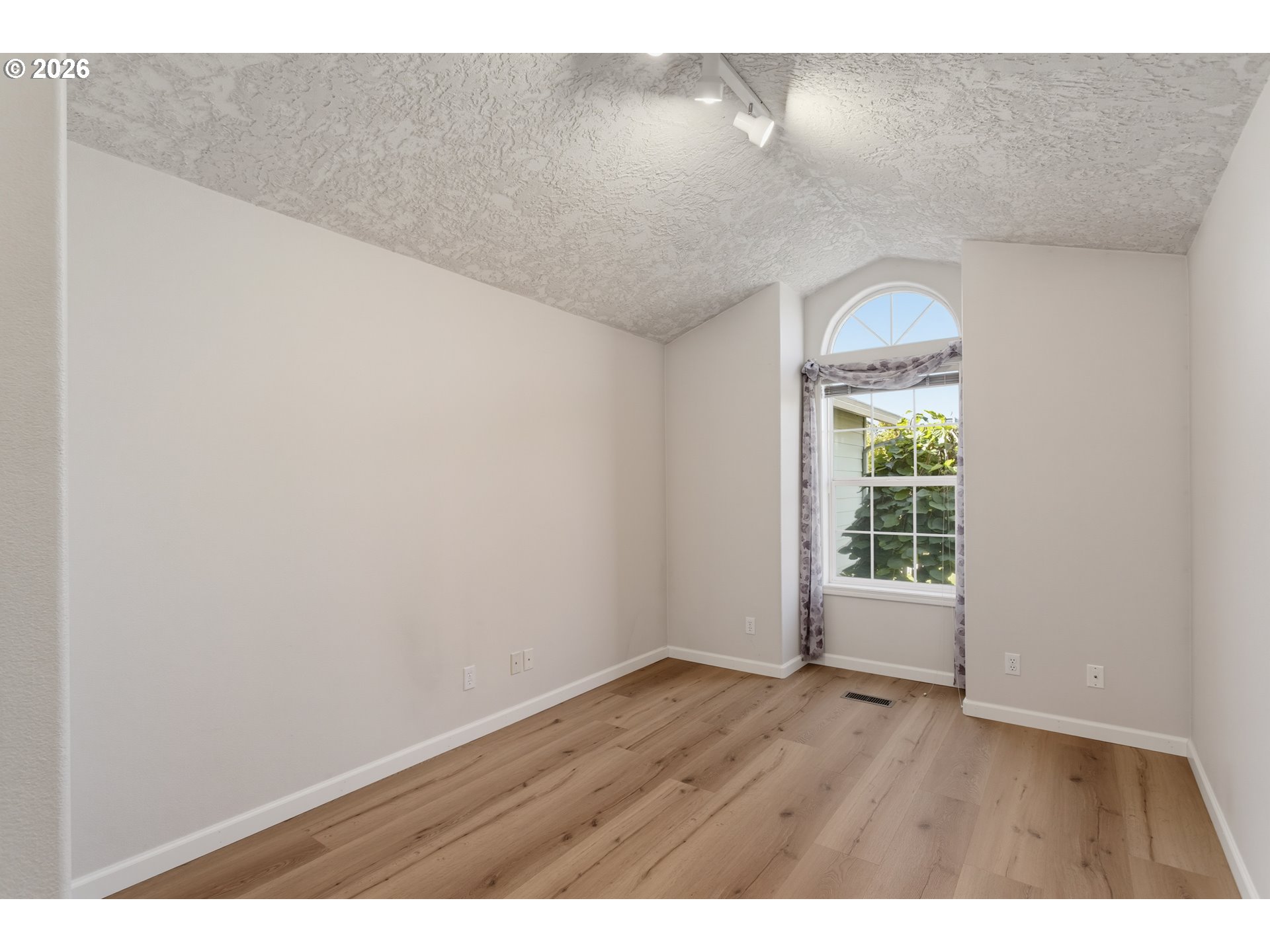 13617 Ne 6th Ct Property Photo 30