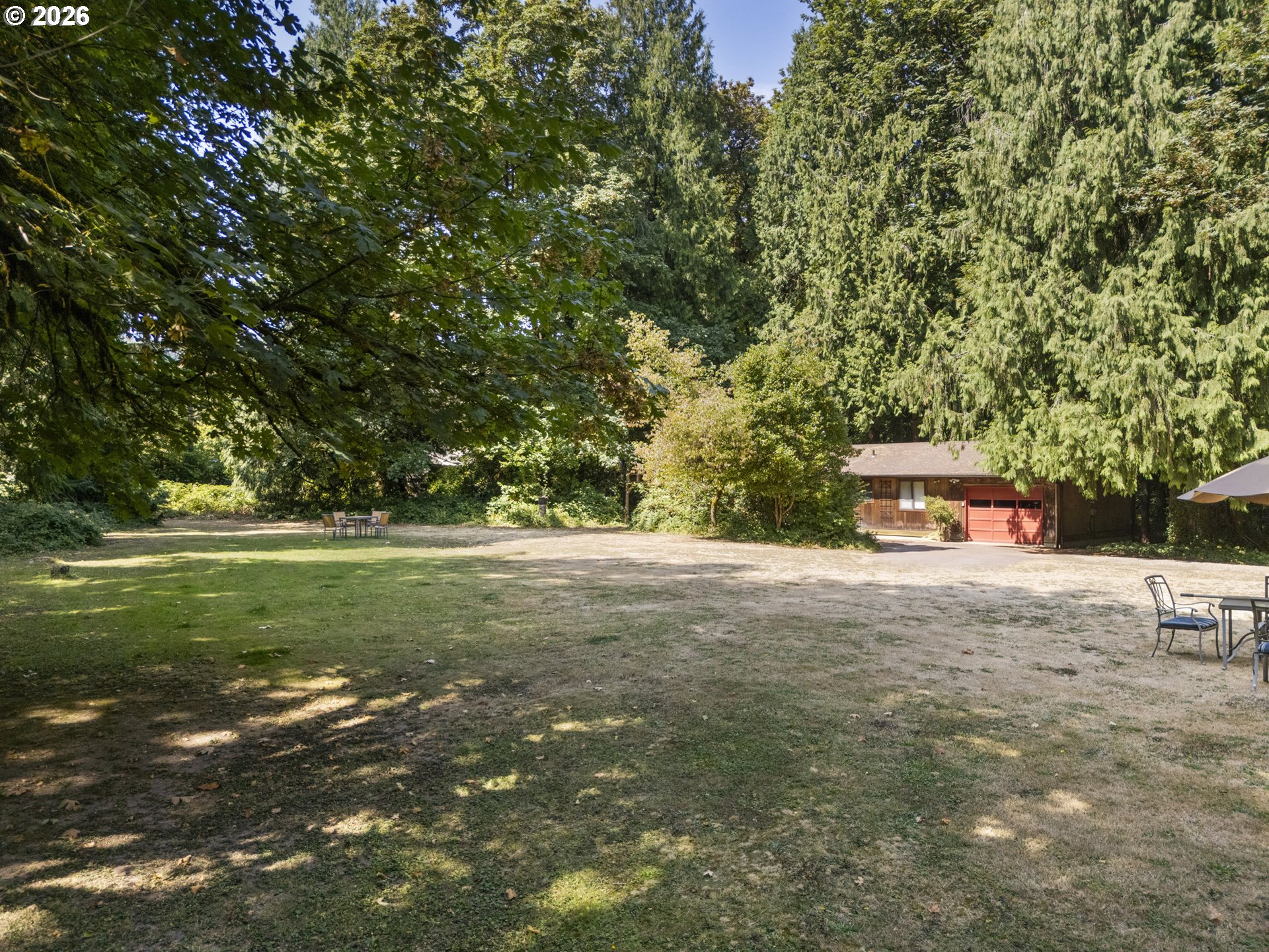 4600 Mapleton Dr Property Photo 7