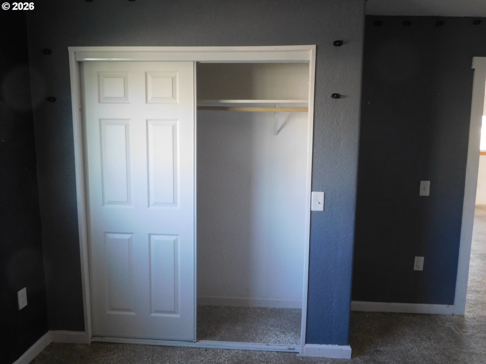 409 W Ridgeway Ave Property Photo 18