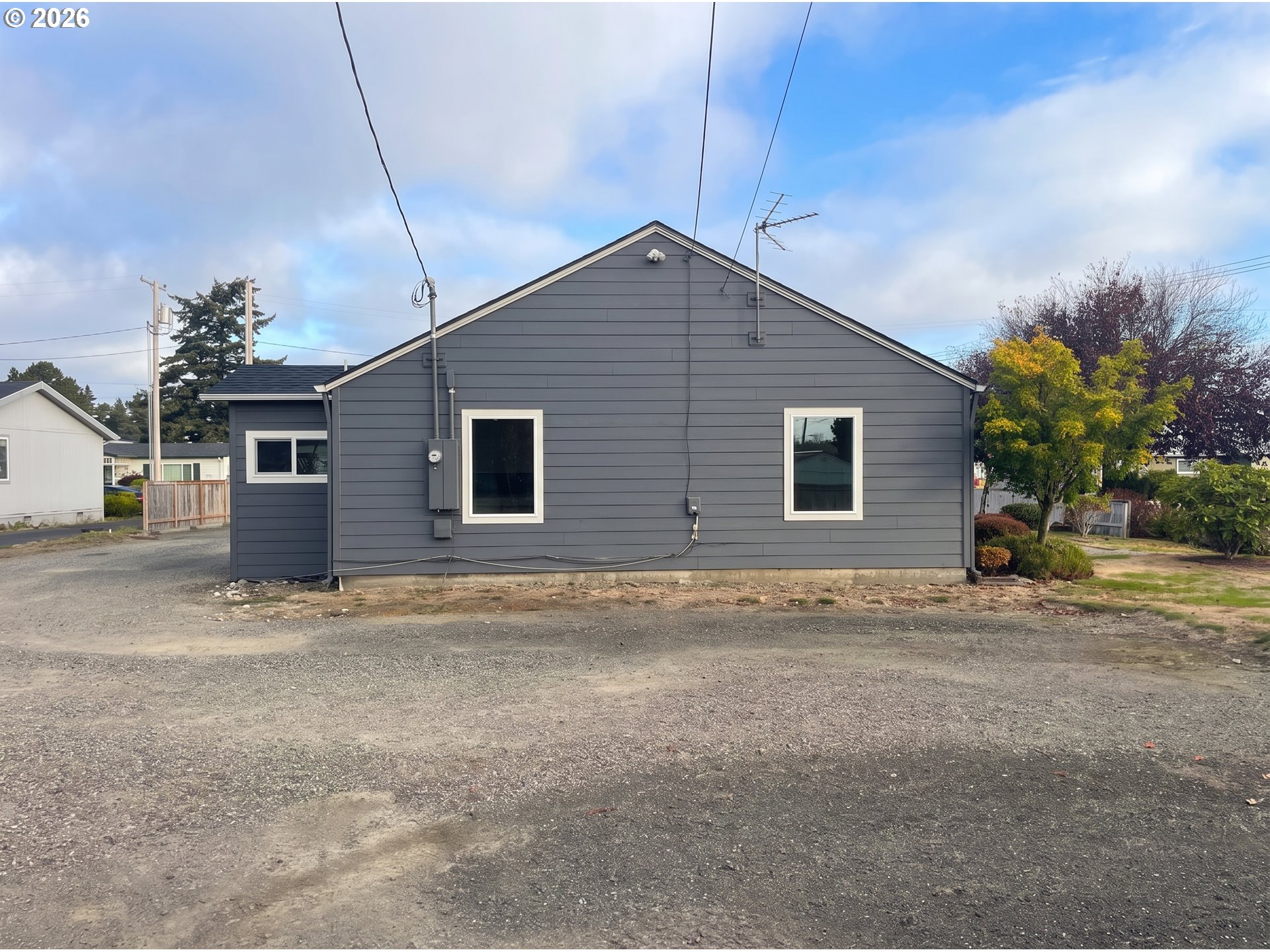 1699 Pine St Property Photo 6