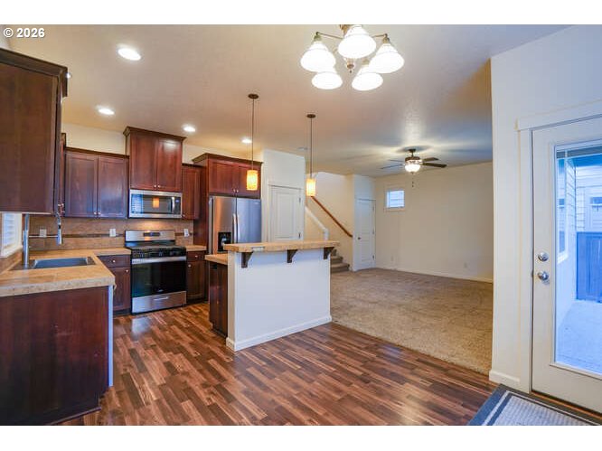 4013 N Pioneer Canyon Dr Property Photo 9