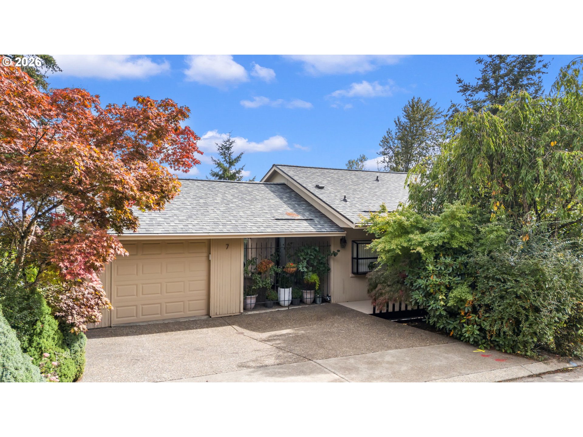 7 Hidalgo St Property Photo 1