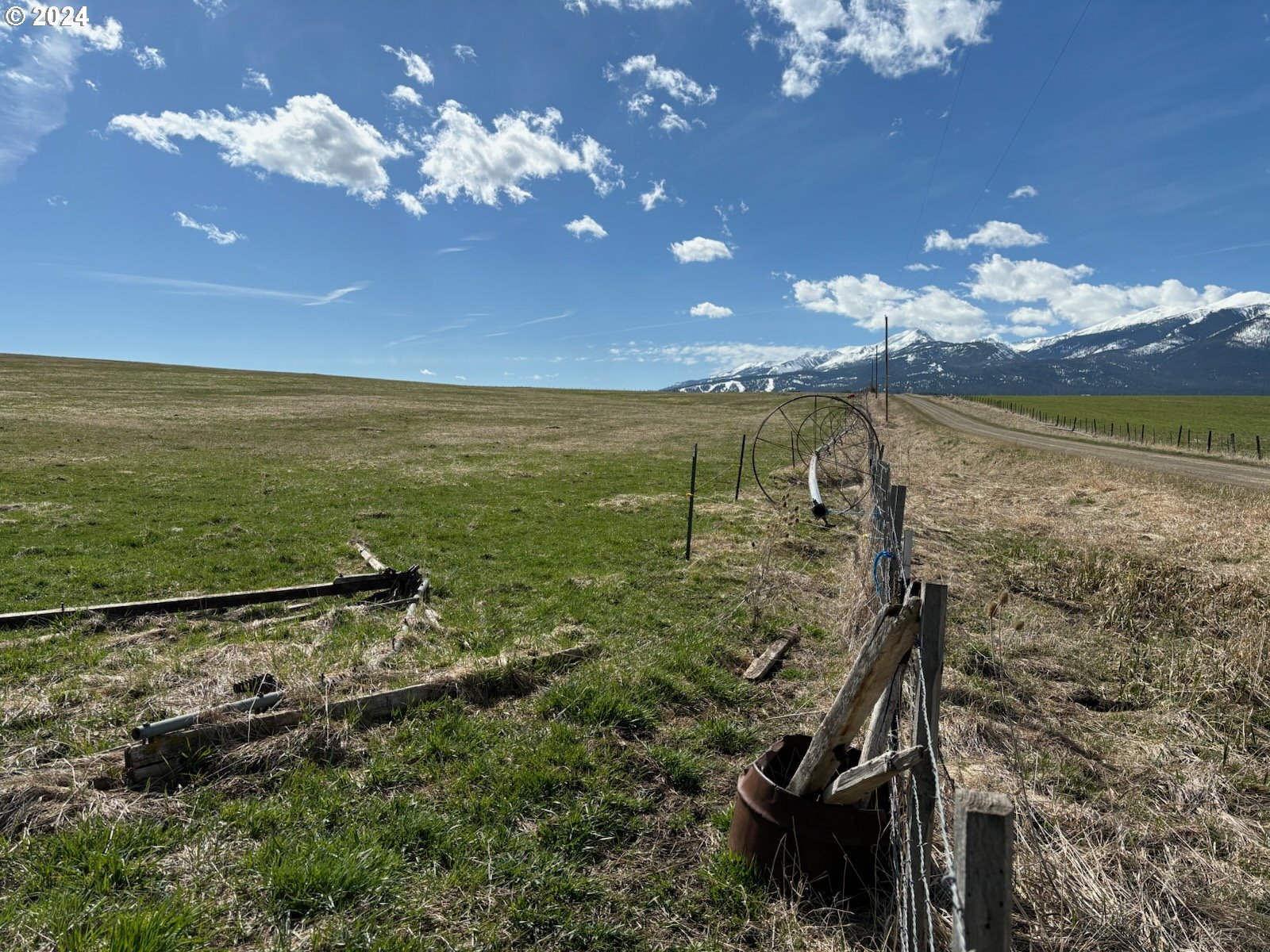 Daggett Lane Property Photo 4