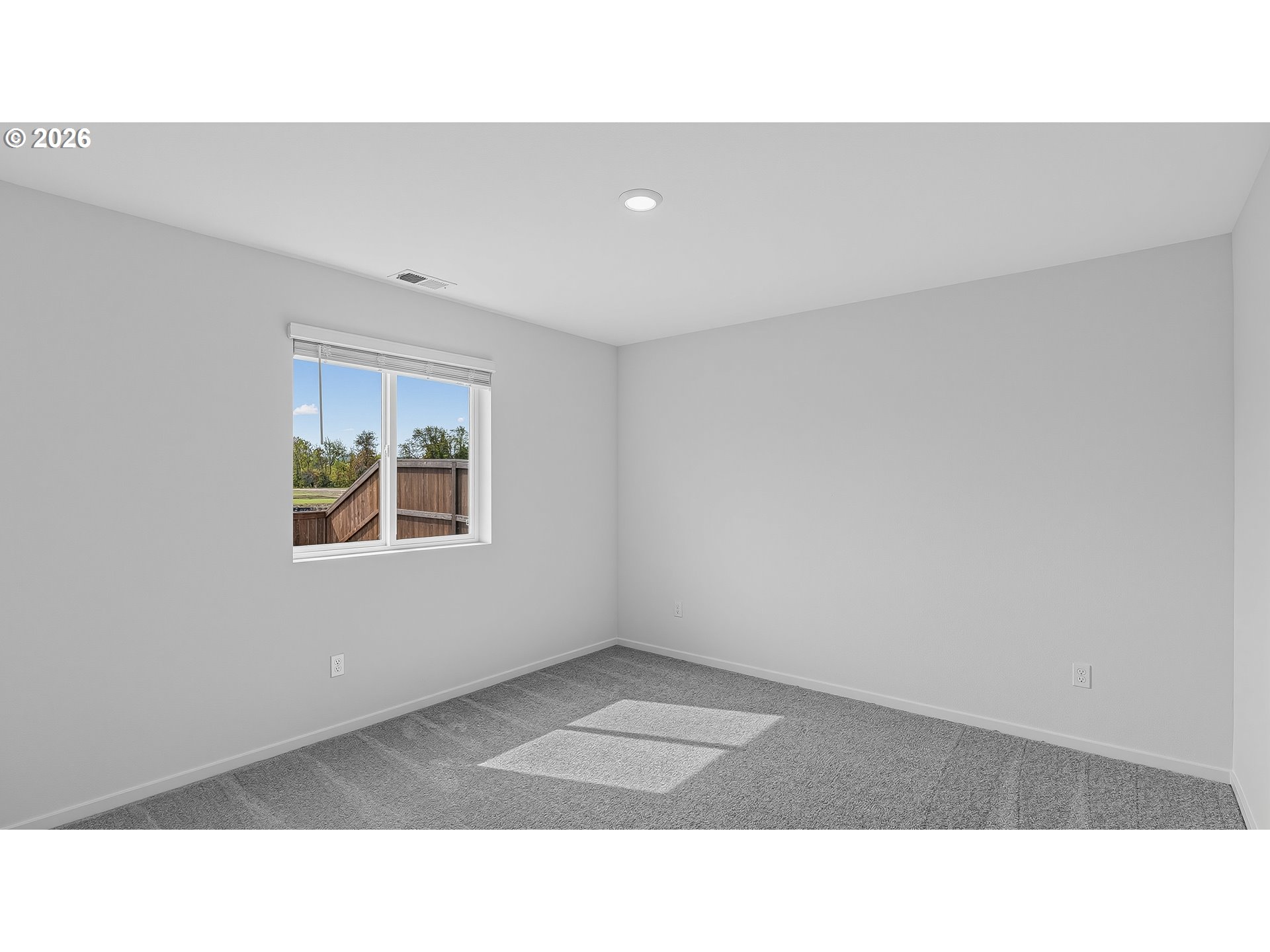 686 Minnesota Property Photo 16