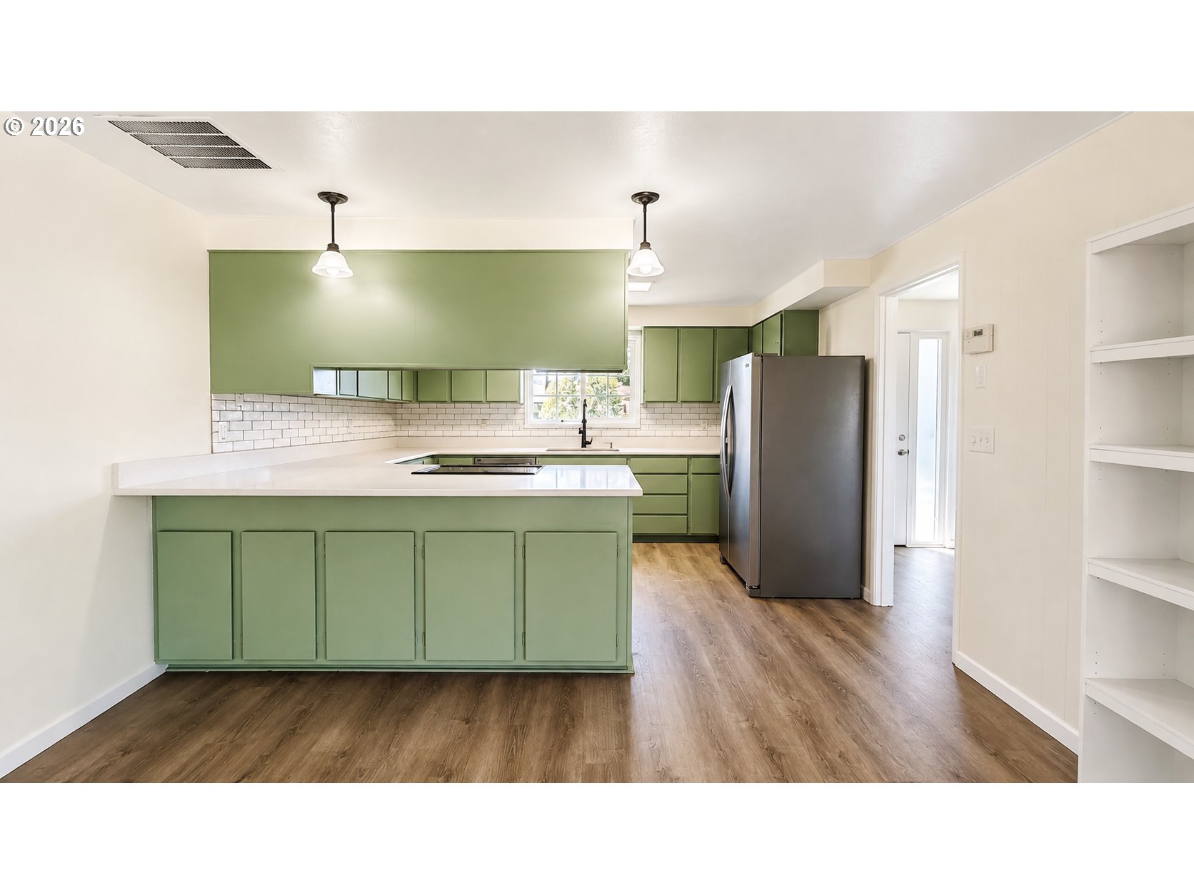 1815 N Danebo Ave Property Photo 11