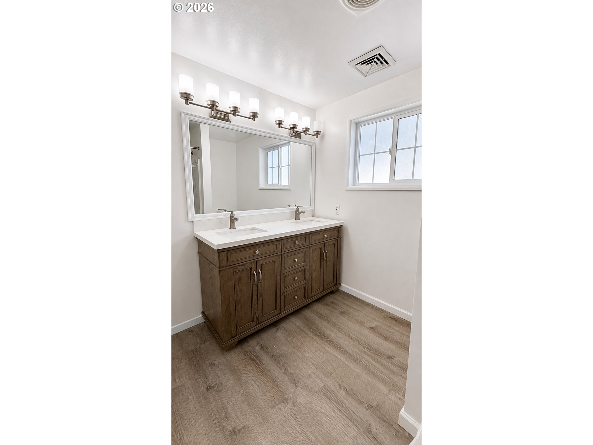 1815 N Danebo Ave Property Photo 22