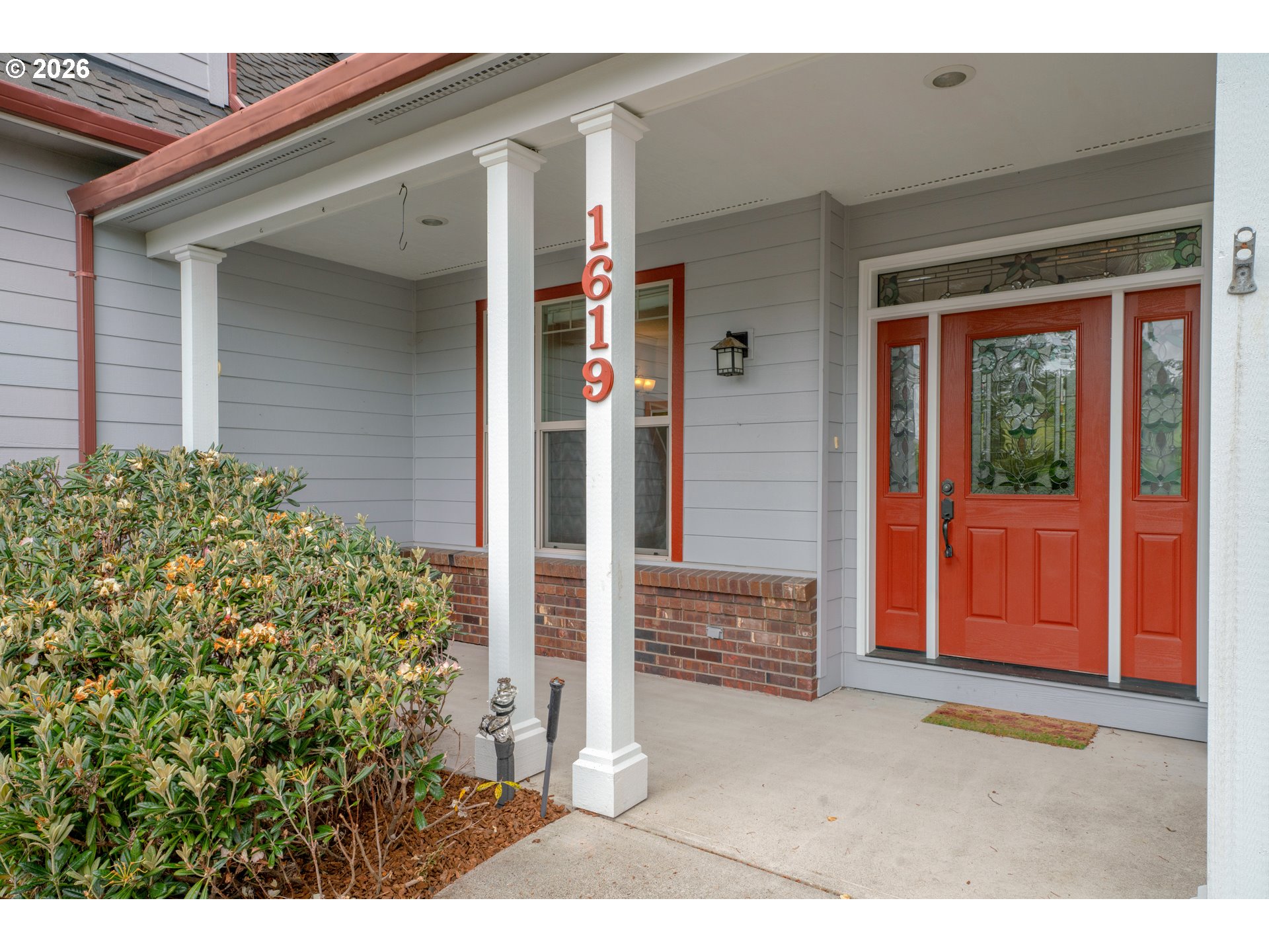 1619 Willow Loop Property Photo 3