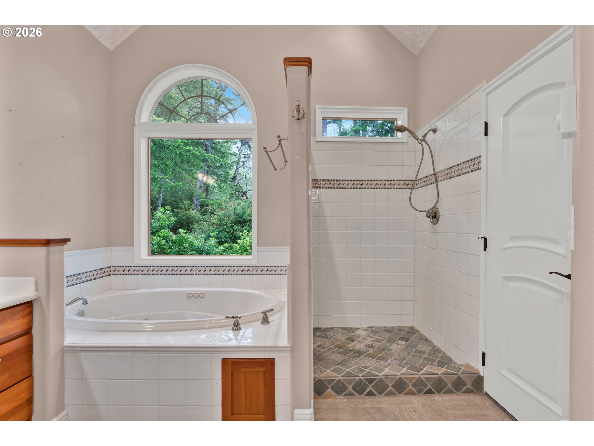 1619 Willow Loop Property Photo 23