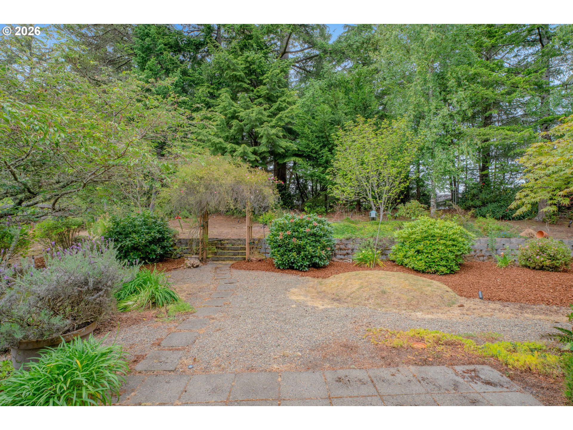 1619 Willow Loop Property Photo 42