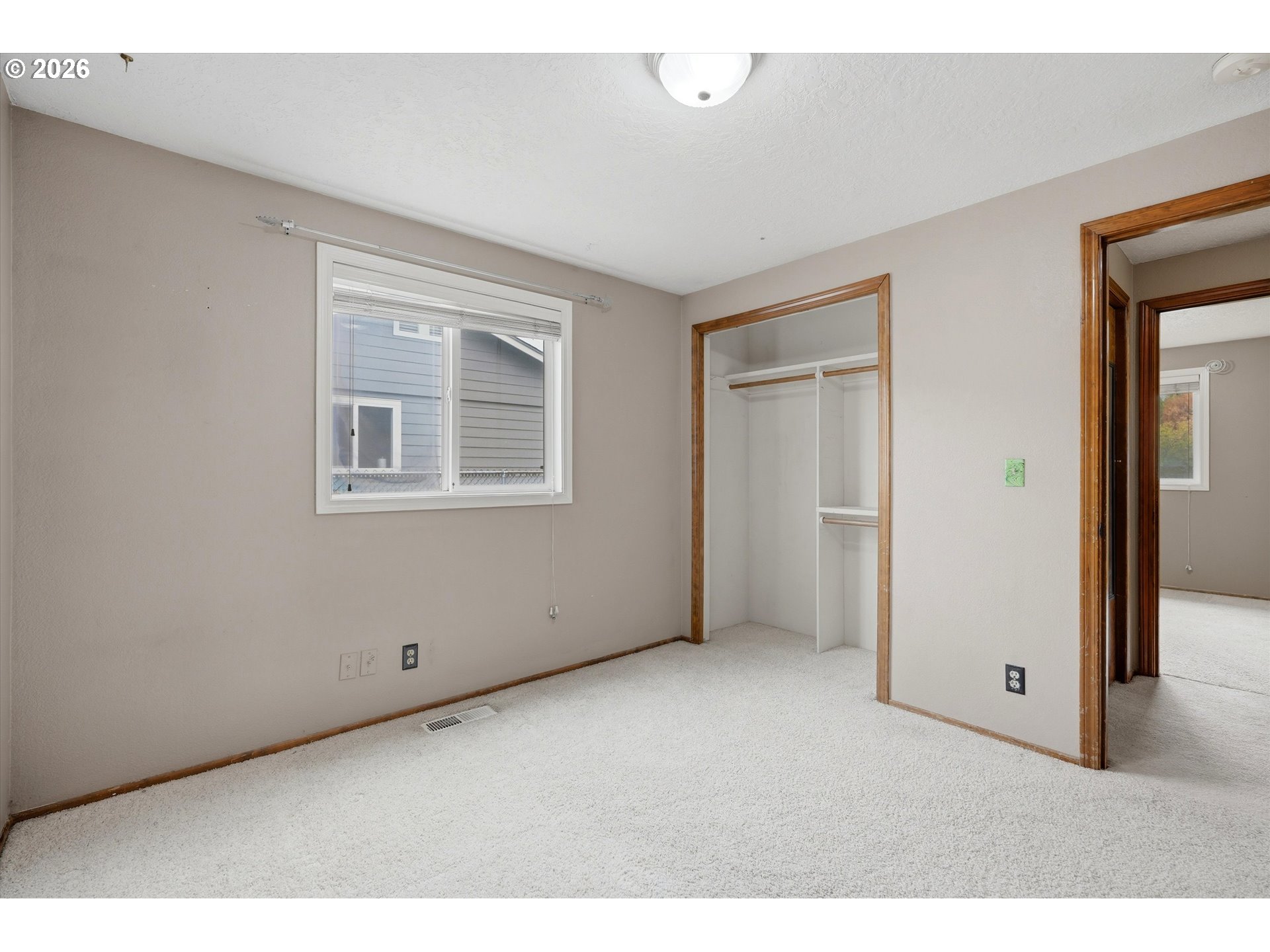 1019 Juniper St Property Photo 23