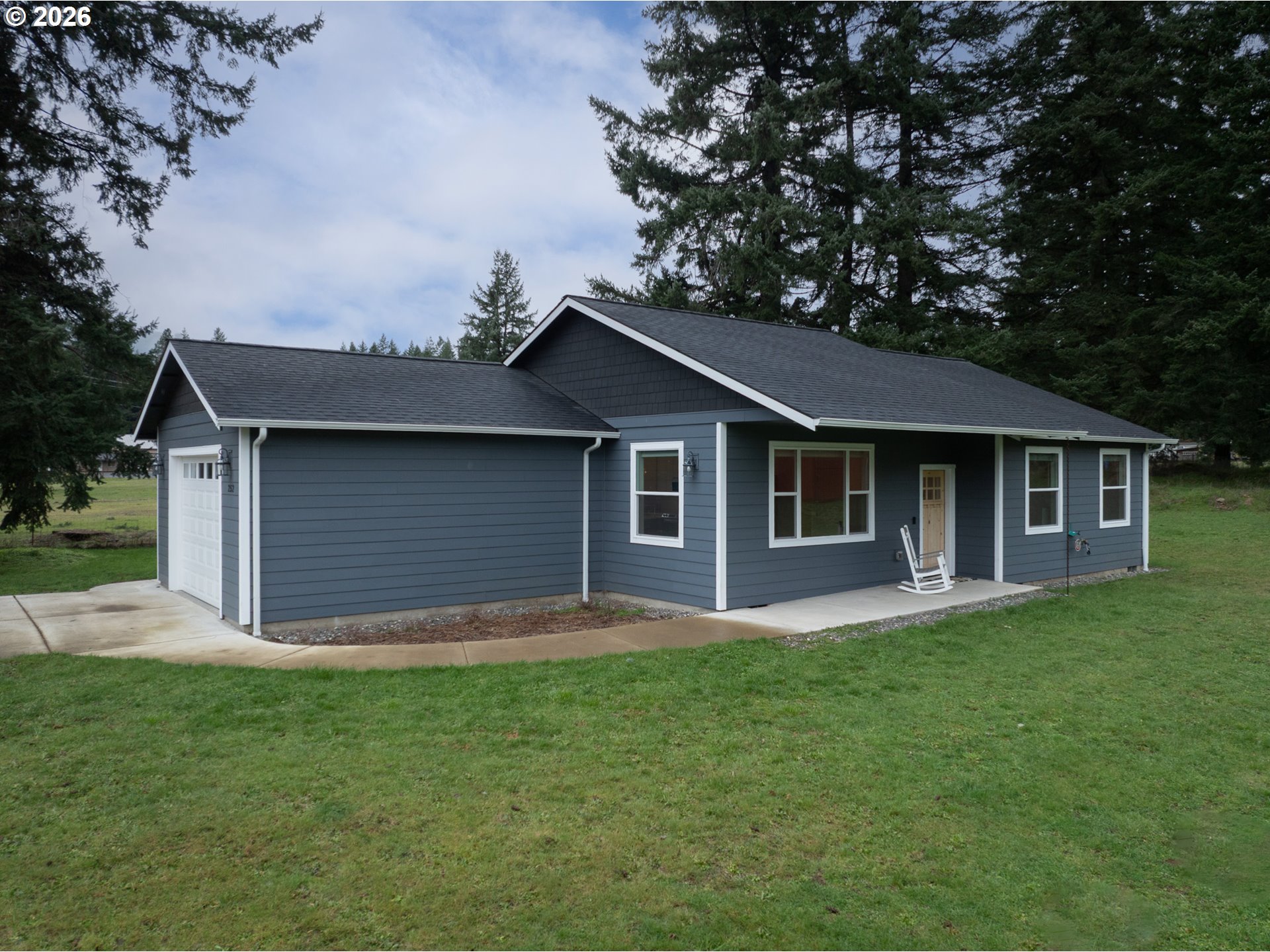 252 ESTABROOK RD Property Photo 1