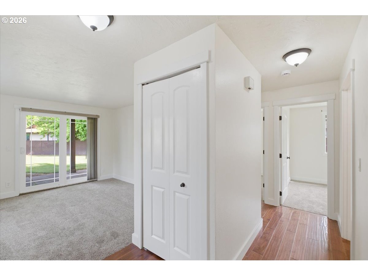 2864 Newton Pl Property Photo 16