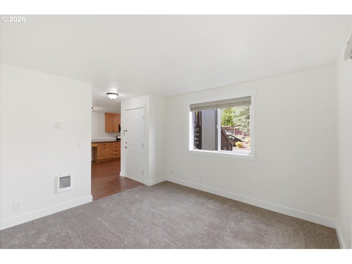 2864 Newton Pl Property Photo 20