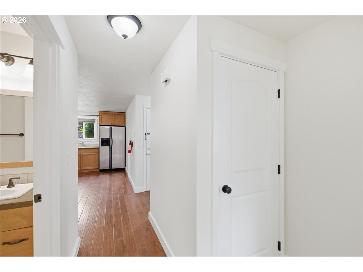 2864 Newton Pl Property Photo 21