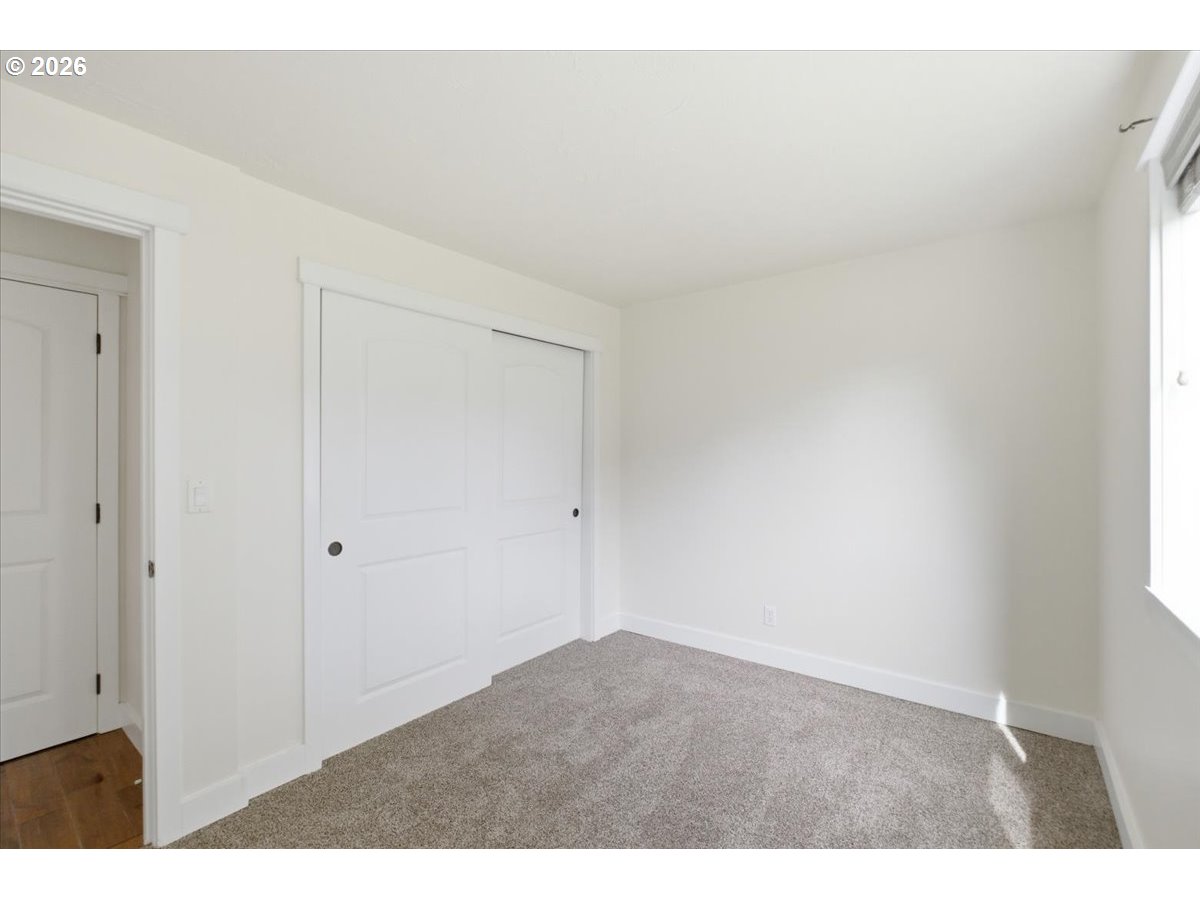 2864 Newton Pl Property Photo 29