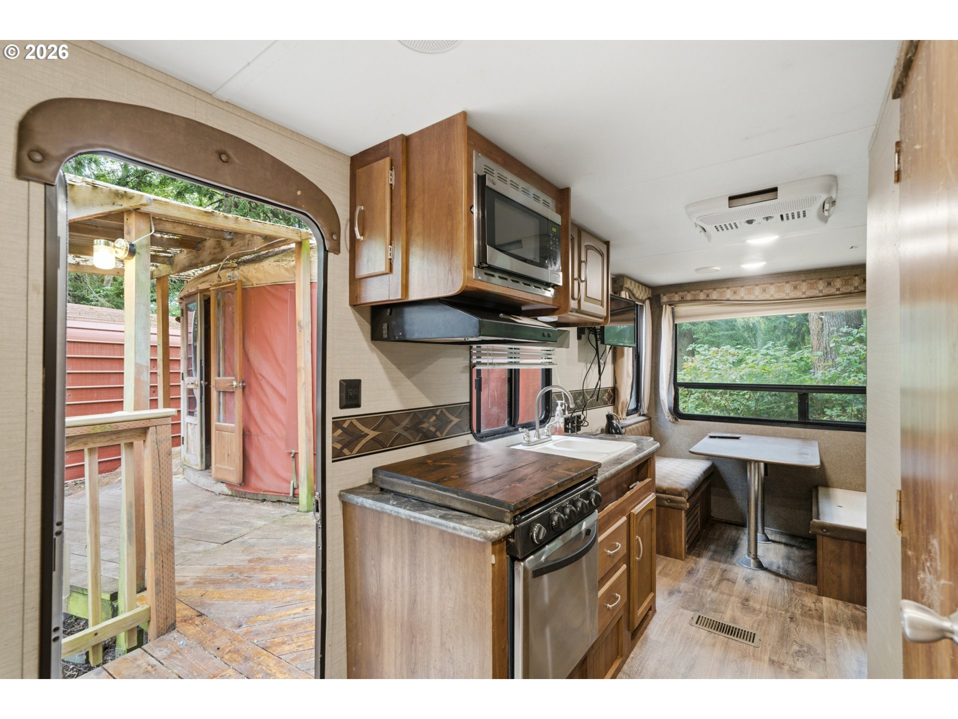 1845 Deer Ridge Rd Property Photo 25