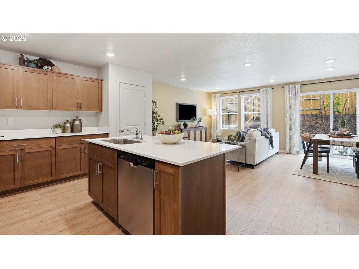 1419 Se Rosefinch Ave Property Photo 10