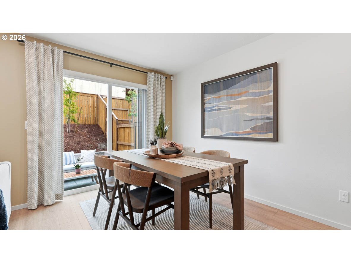 1419 Se Rosefinch Ave Property Photo 11