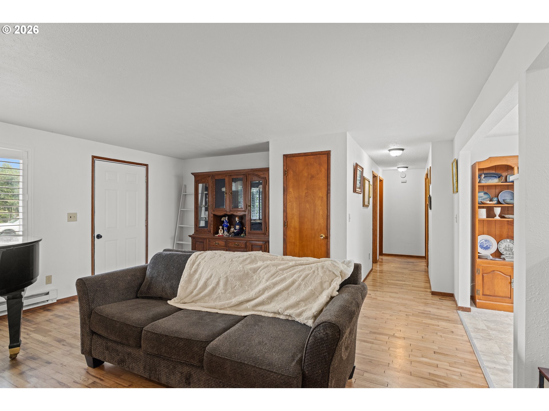 530 Montgomery Ave Property Photo 7