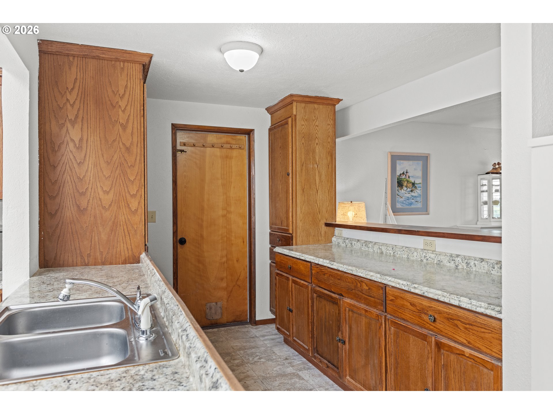 530 Montgomery Ave Property Photo 12
