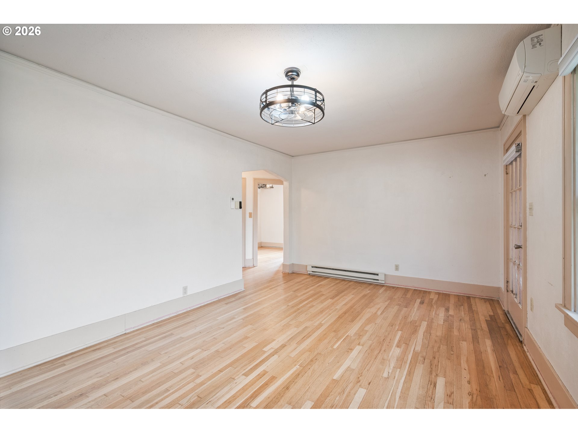 707 Ayers St Property Photo 5