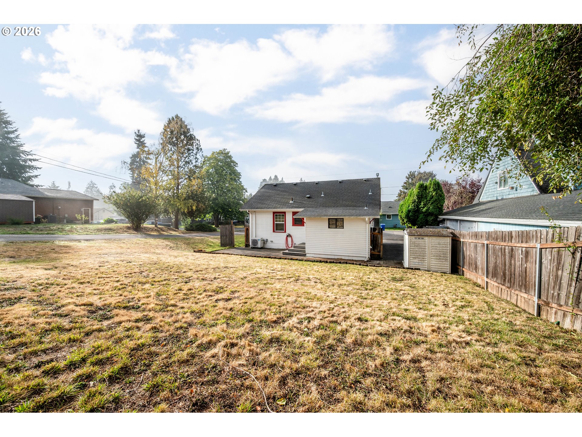707 Ayers St Property Photo 23